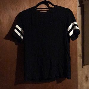 Silky black baseball tee size 6